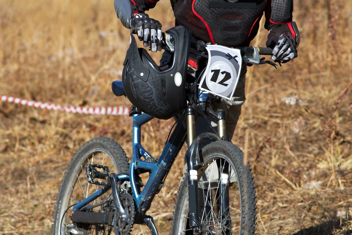 Mountain biking holidays through the higos mountains