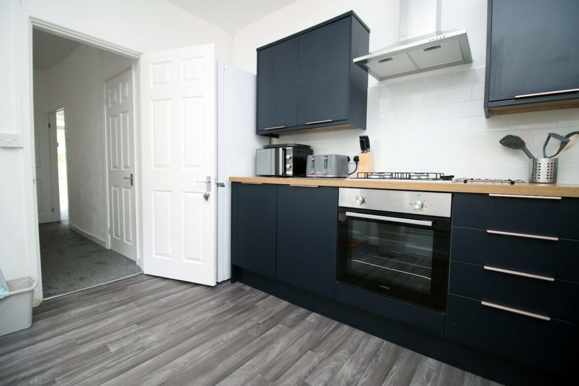 Large modern kitchen