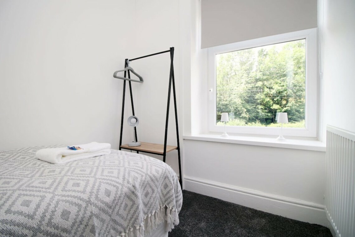 Hanging space and dressing area