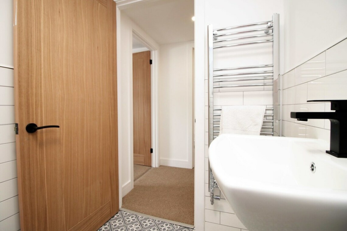 Smart modern bathroom
