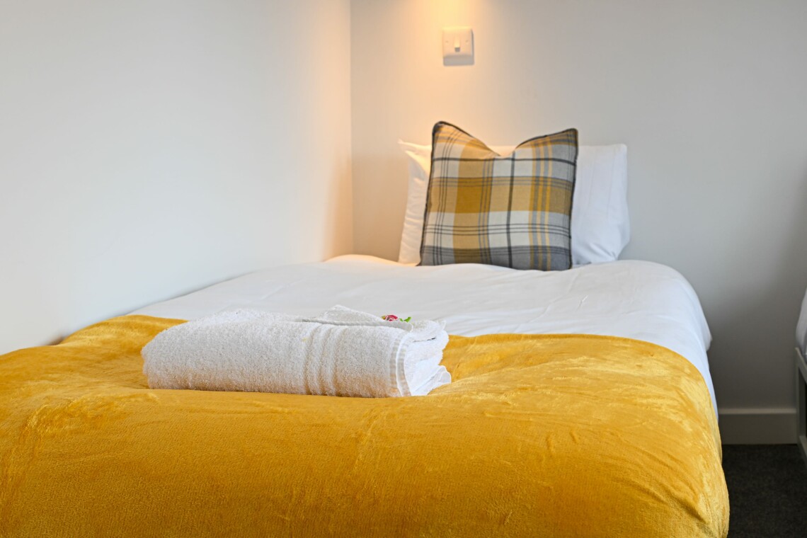 Hotel Quality Bedding and Linen Provided