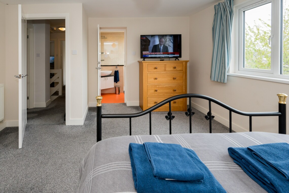 All bedrooms have TV