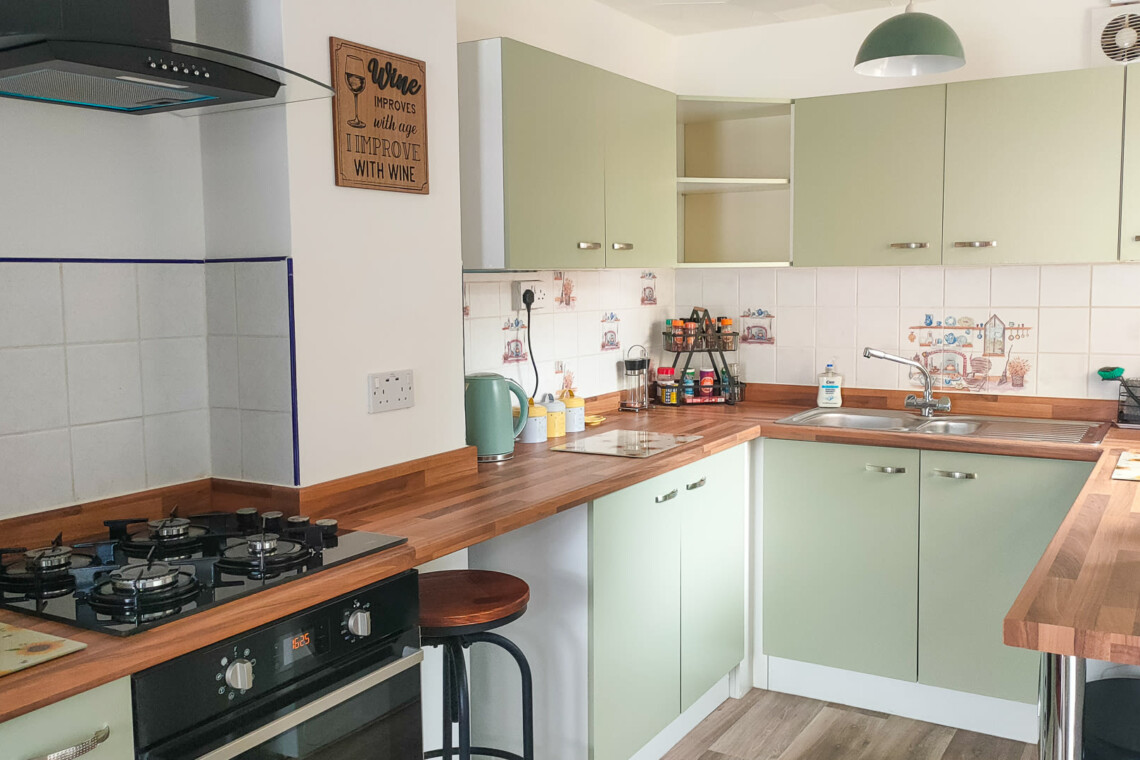 Well equipped kitchen