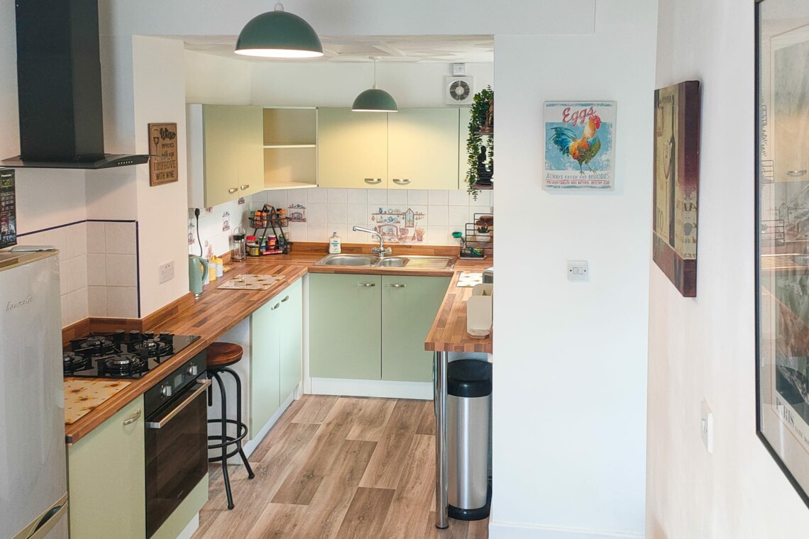 Well equipped kitchen