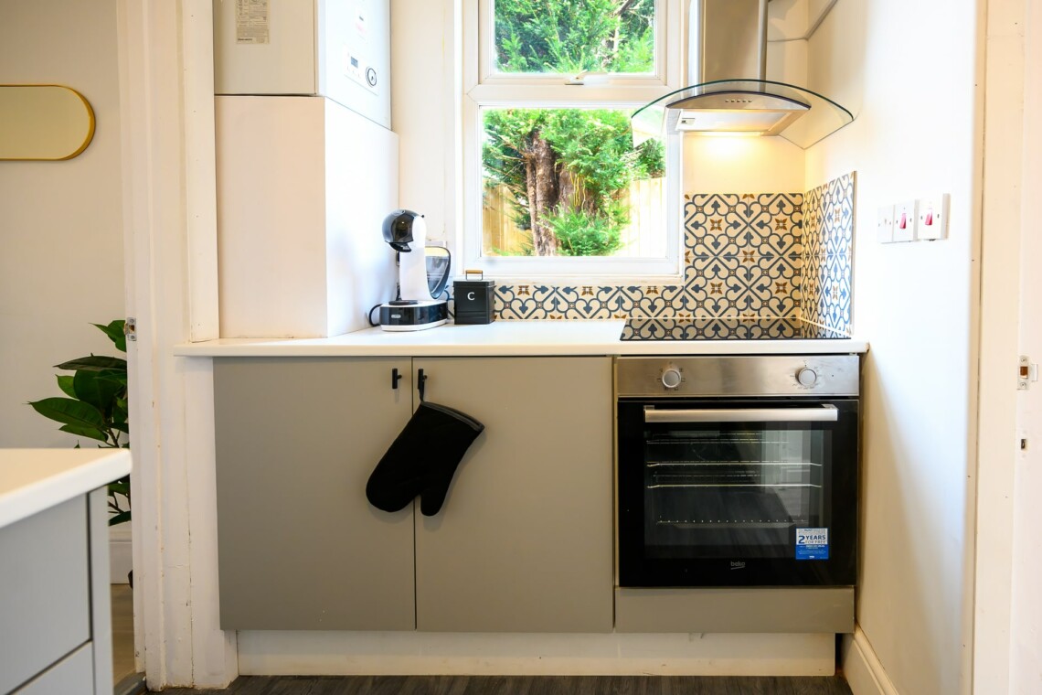 Oven