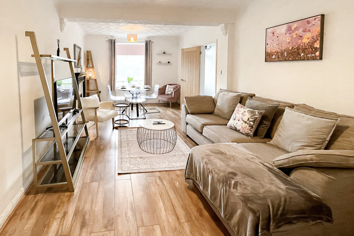Open Plan living/dining
