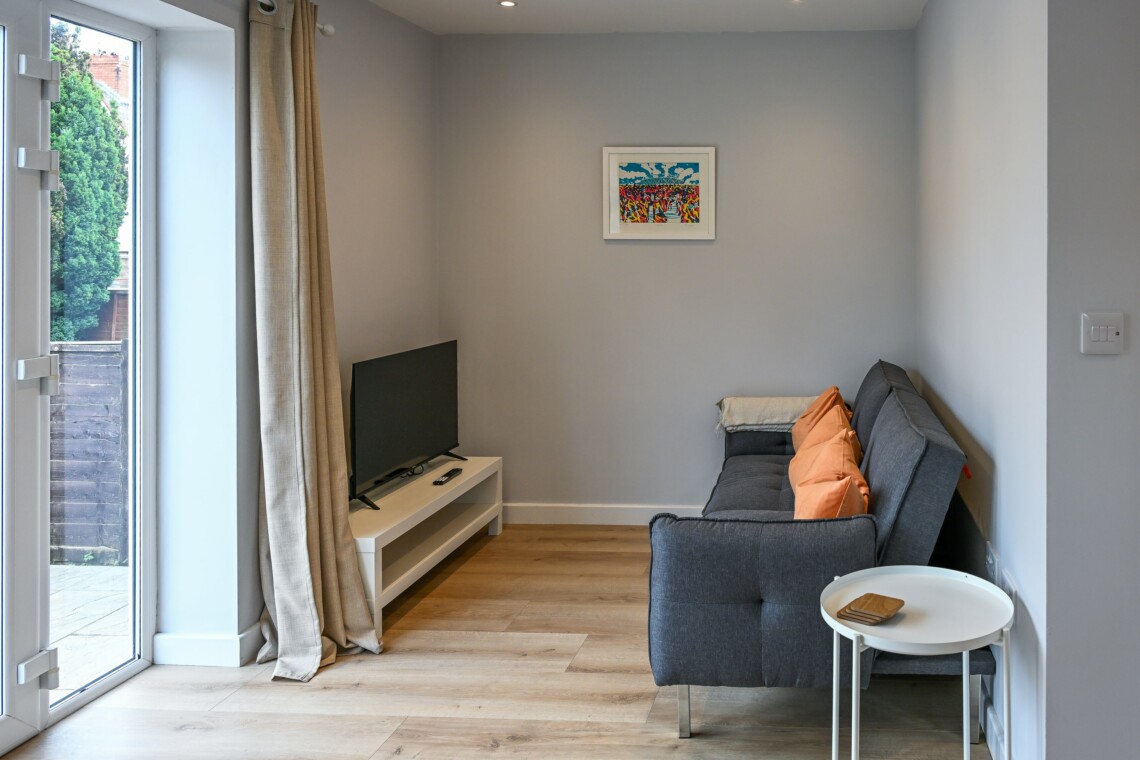 TV and Seating Area