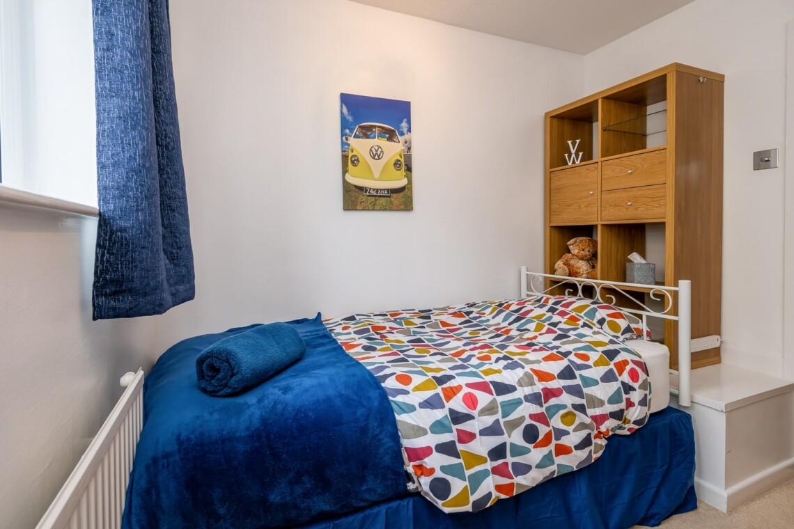 Single bedroom
