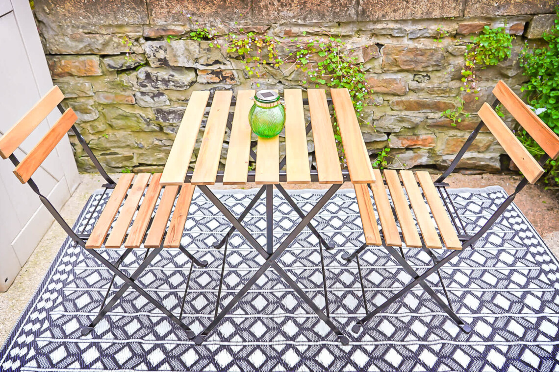 Al fresco dinning