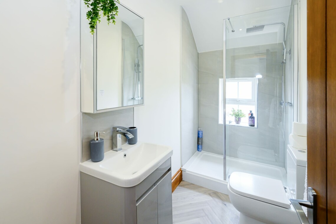 Ensuite