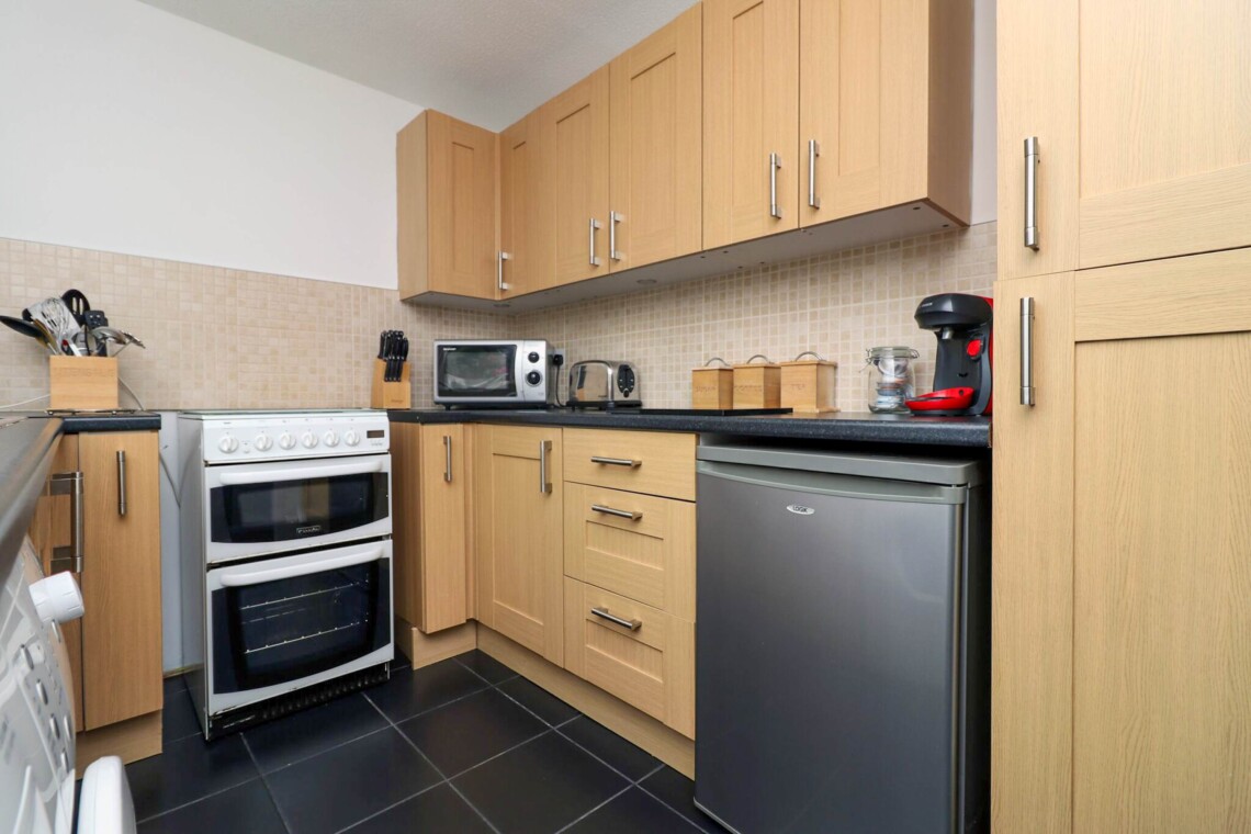 Well equipped kitchen