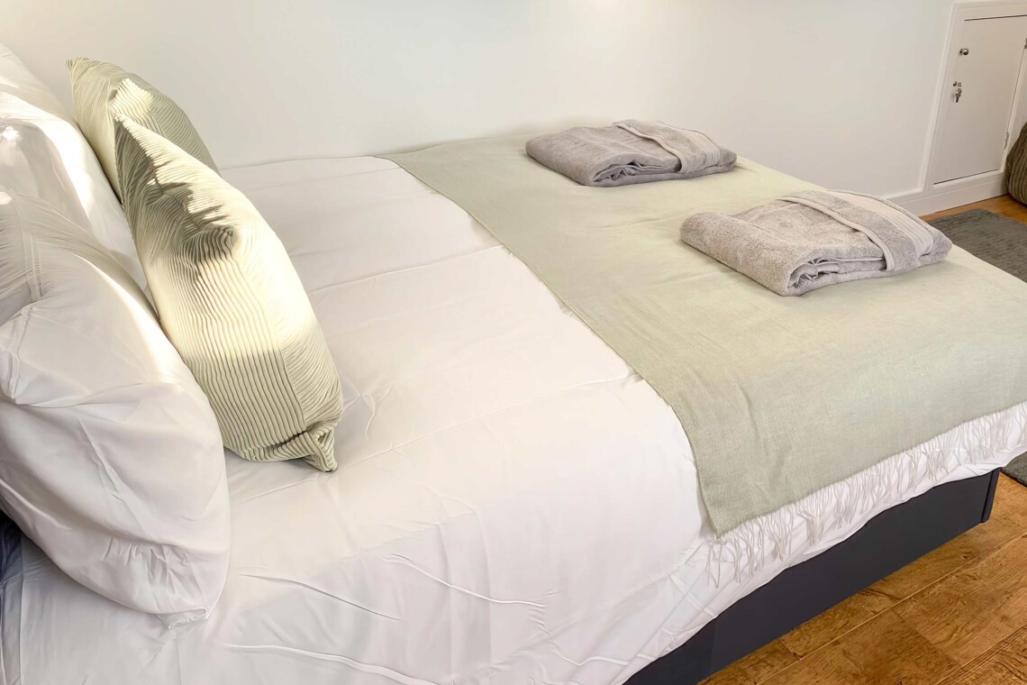 Comfortable double bed