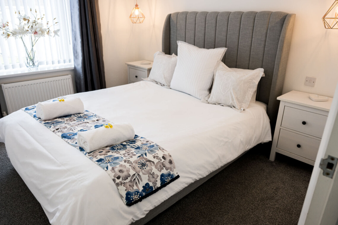 King sized bed