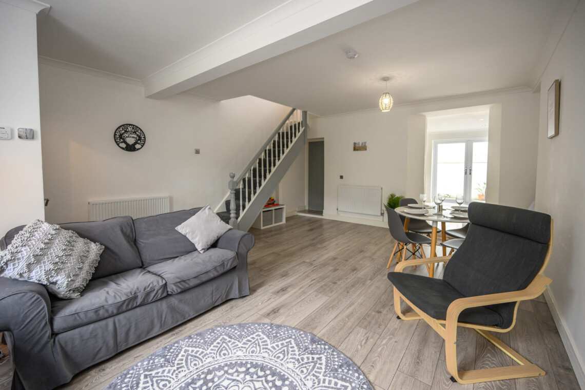 Open Plan Living & Dinning Area