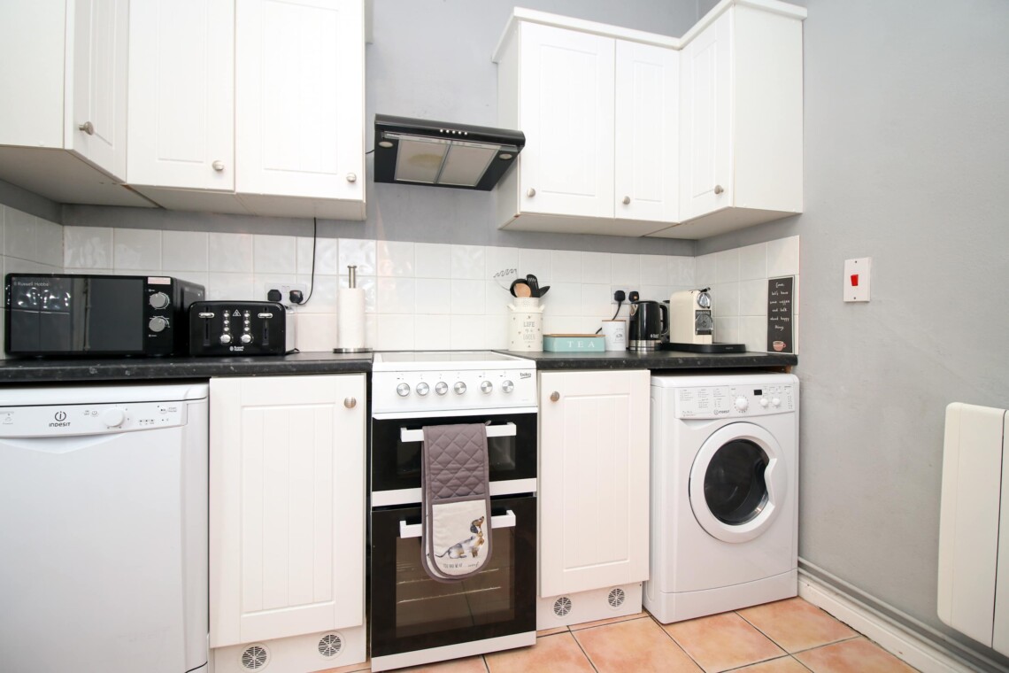 Well equipped kitchen