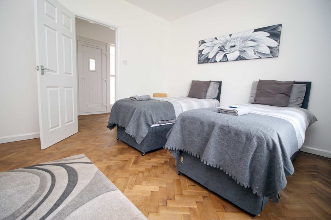 Ground floor Twin bedroom