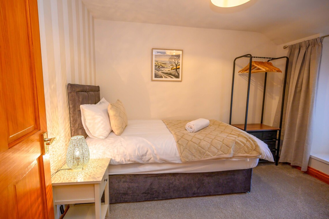 Single bedroom