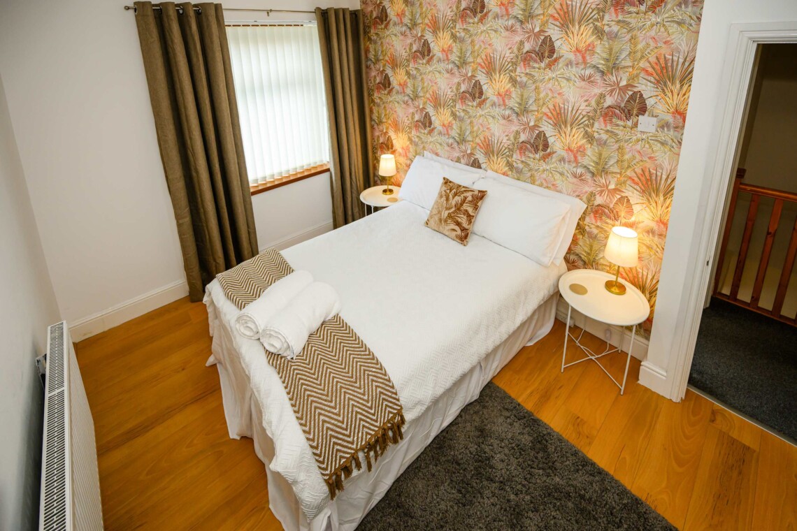 Double bedroom full view