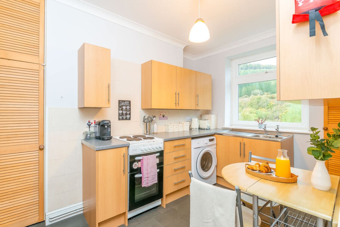 The View - kitchen