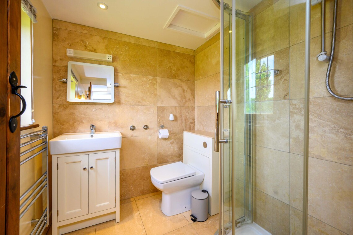 Bluebells shower room