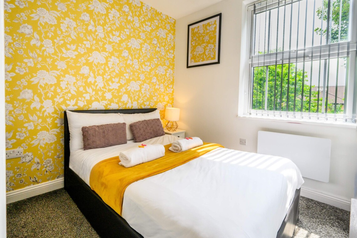 Double bedroom, high-quality linen throughout