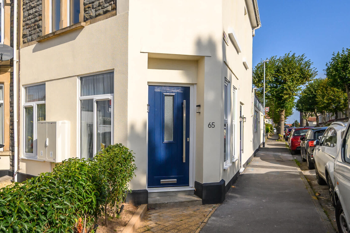 Entrance to Little Sunshine