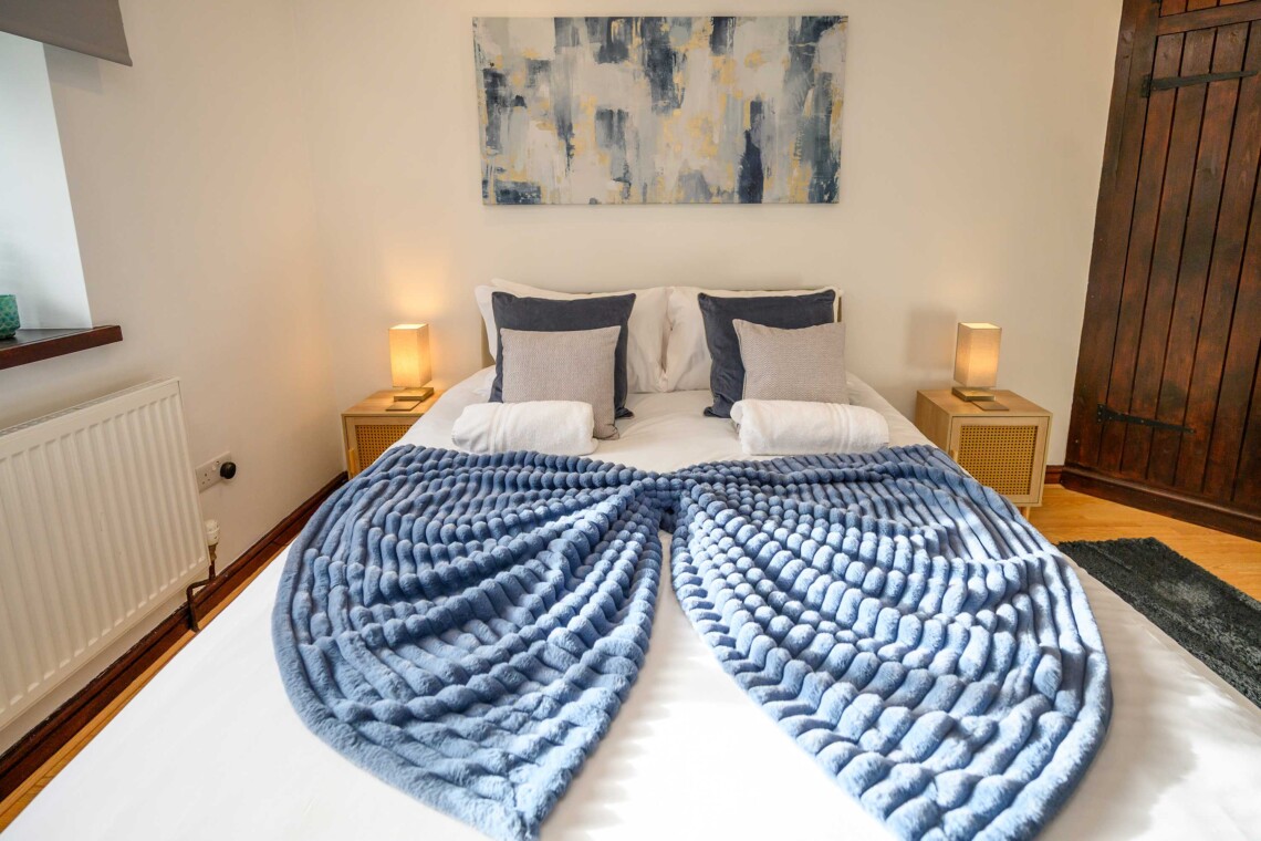 Hotel quality linen throughout