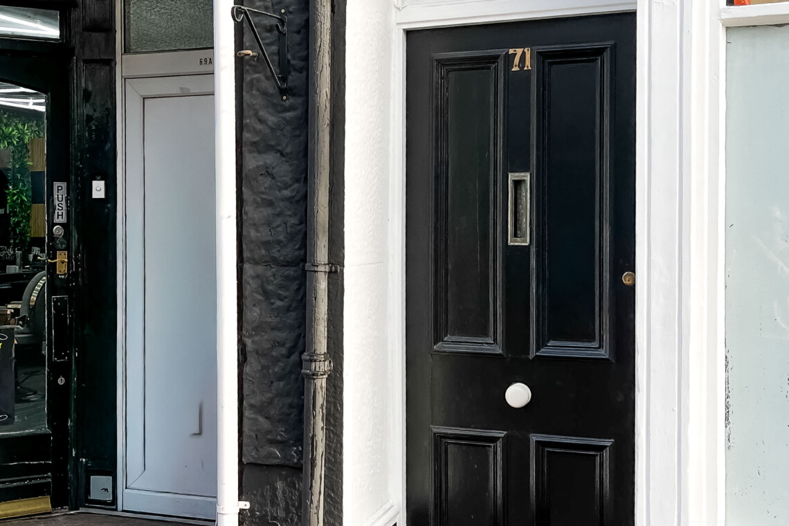 Open plan kitchen and living space. The kitchen has everything you could possibly need for your stay including utensils, kettle, toaster, fridge, microwave and hob. Please note there is no oven.
