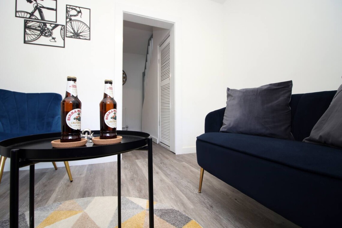 Living area where you can unwind after a day exploring the local area