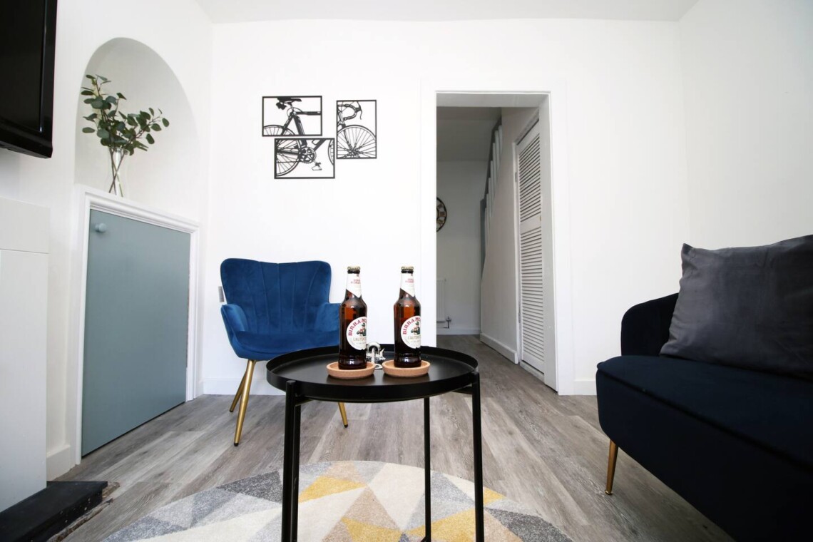 Living area where you can unwind after a day exploring the local area