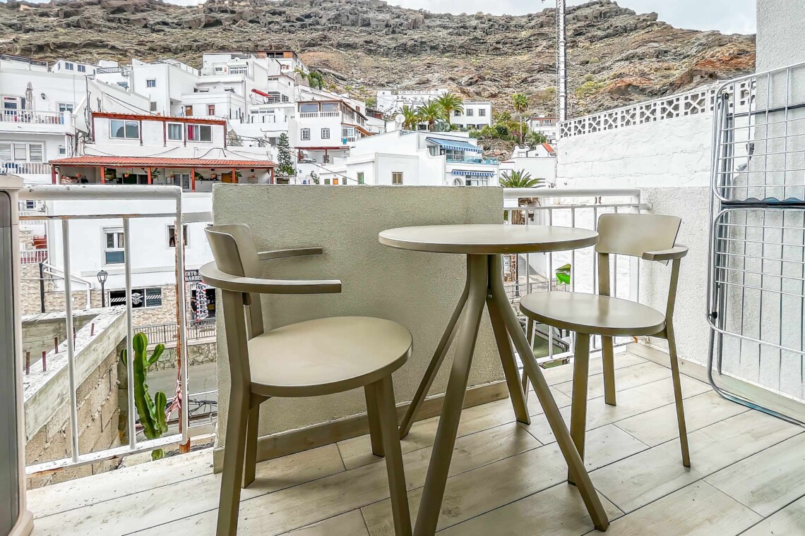 Patio with views to the mountains