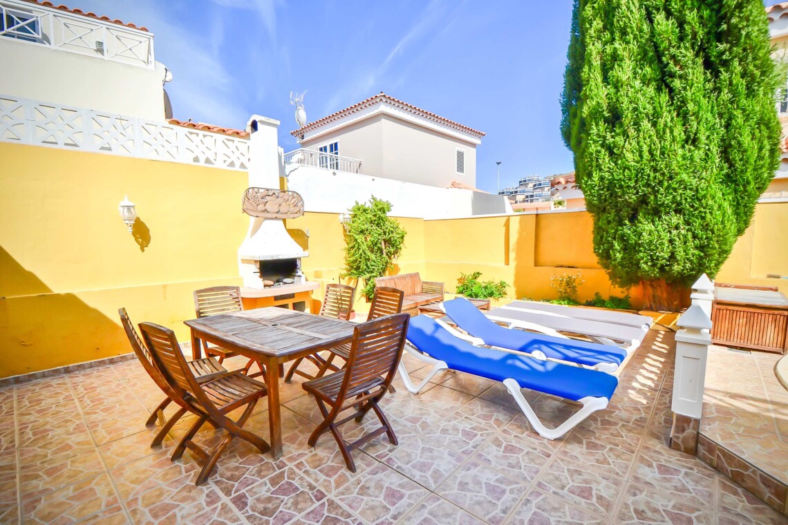 relax on the sun loungers 