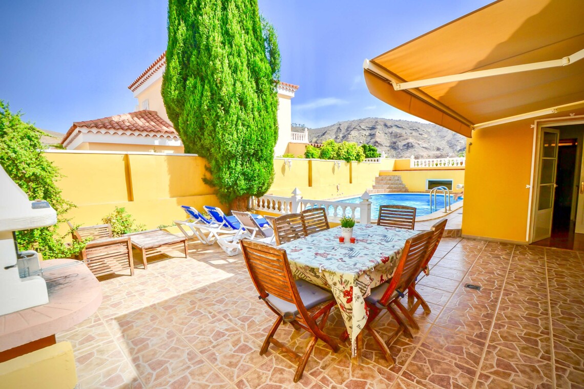 Outside dining